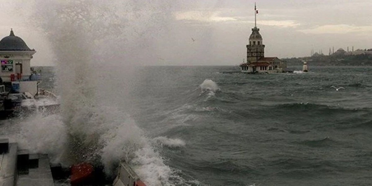 Meteoroloji'den Marmara Denizi'nde fırtına uyarısı