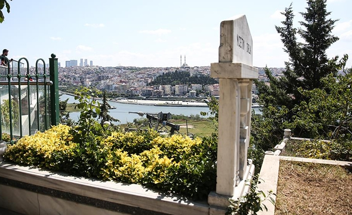 İstanbul'da mezar yeri de taşı da zamlandı