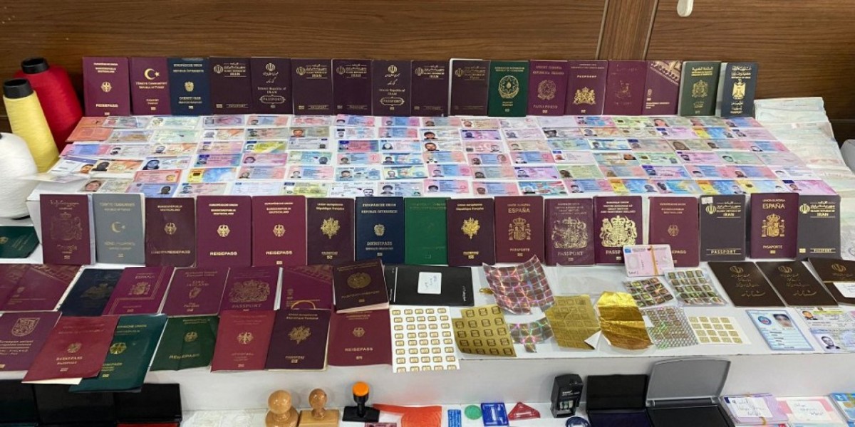İstanbul'da 'sahte pasaport' operasyonu