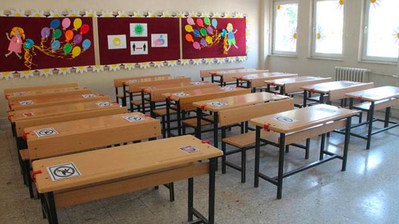 Deprem bölgesinde okullara verilen ara 1 Mart'a uzatıldı