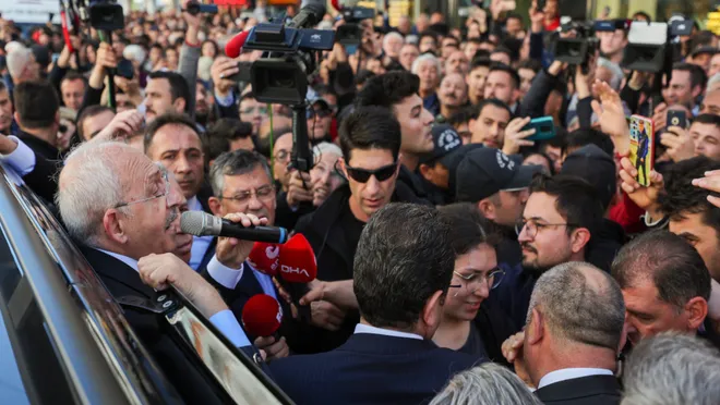 Kılıçdaroğlu Konya'da: İzdihamdan ziyaretini yarıda bıraktı