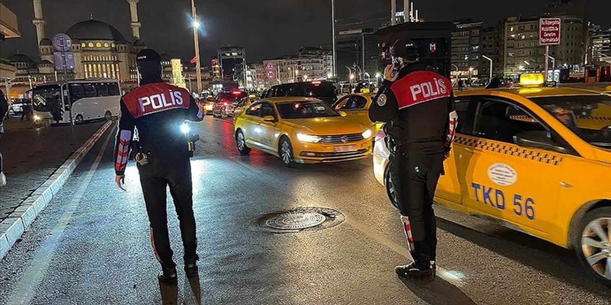 Polis İstanbul’un 39 ilçesinde Alarma Geçti!