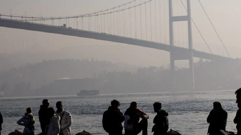 İstanbul'a Gece ve Sabah 'Puslu Hava' uyarısı