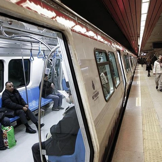 Metroda intihar: Mecidiyeköy istasyonu kapatıldı