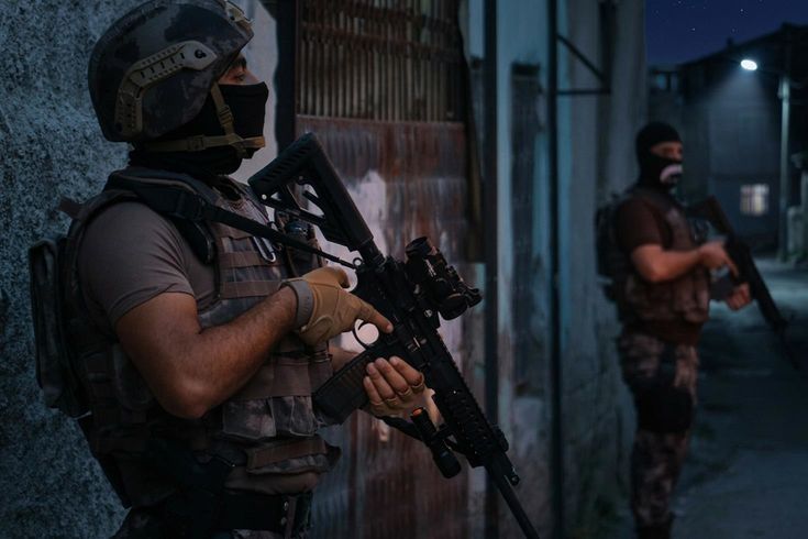 Sultanbeyli'de DEAŞ operasyonu